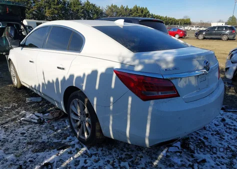 2015 Buick Lacrosse Leather from USA, damaged, VIN 1G4GB5G30FF130979